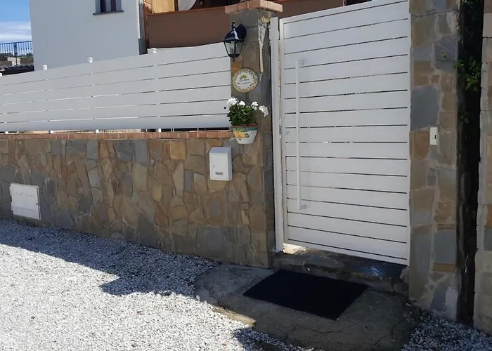 B&B Zurro con piscina e relax vicino al mare